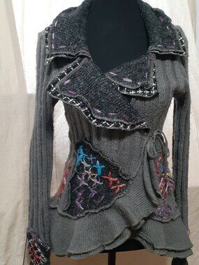 Veste vintage grise avec broderie au dos, Small/petit